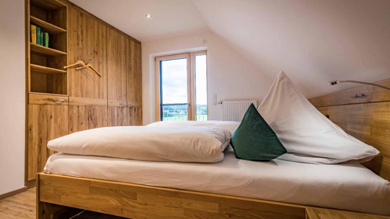 Urlaub Am Regen - Ferienhof Dirnberger Nittenau Eksteriør billede